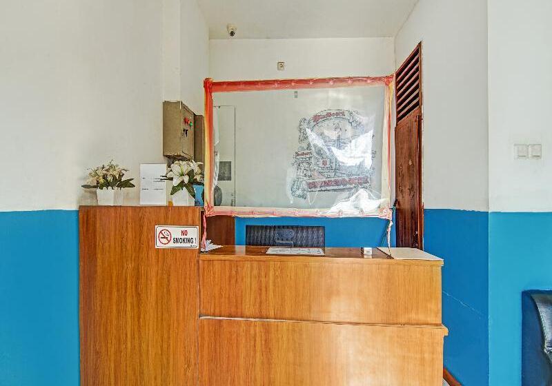 ペンション Reddoorz Near Mall Of Indonesia