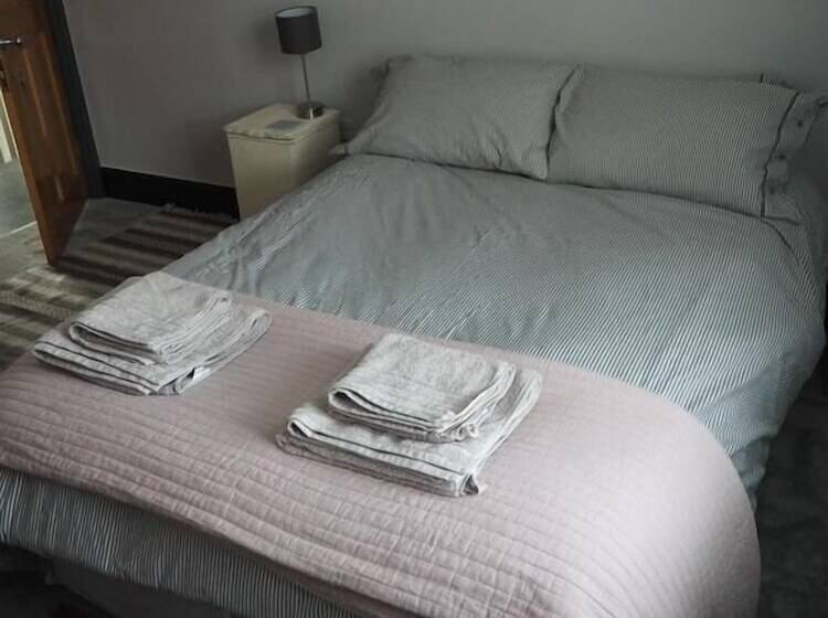 بنسيون The Exchange