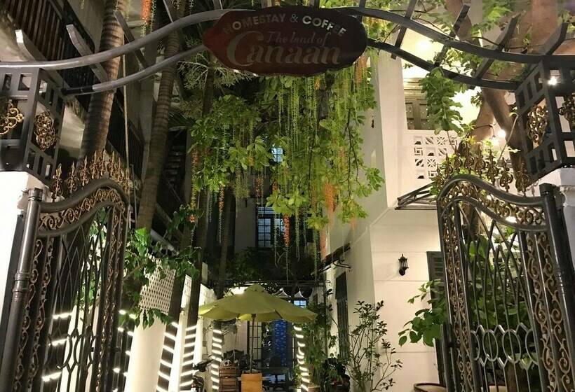 پانسیون The Land Of Canaan