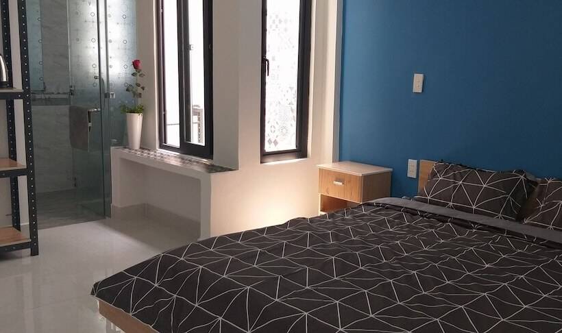 پانسیون The Land Of Canaan