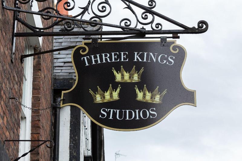 펜션 Three Kings Studios