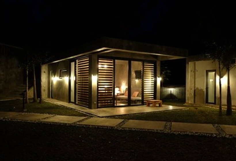 פנסיון Veue Beach Cabins