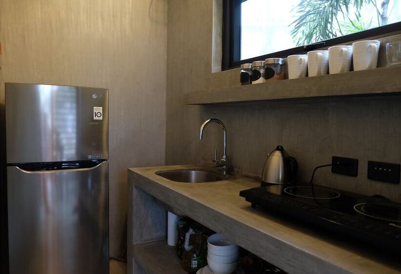 פנסיון Veue Beach Cabins