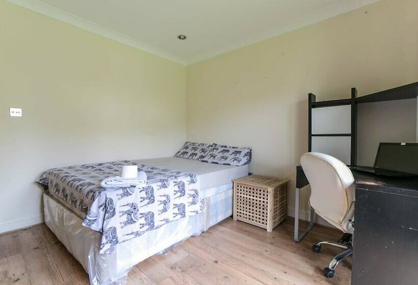 Пансион Vivian Prime Home