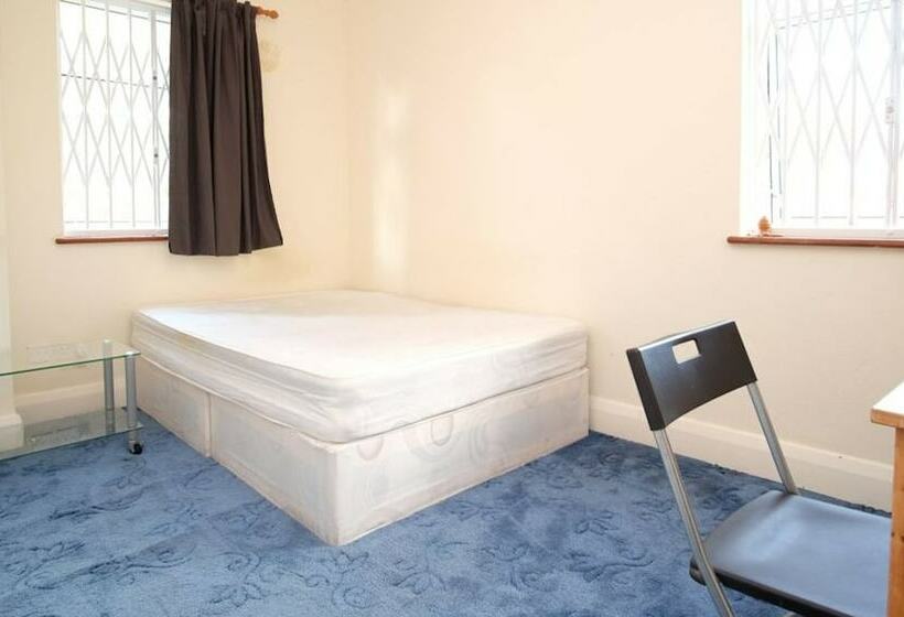 Пансион Vivian Prime Home