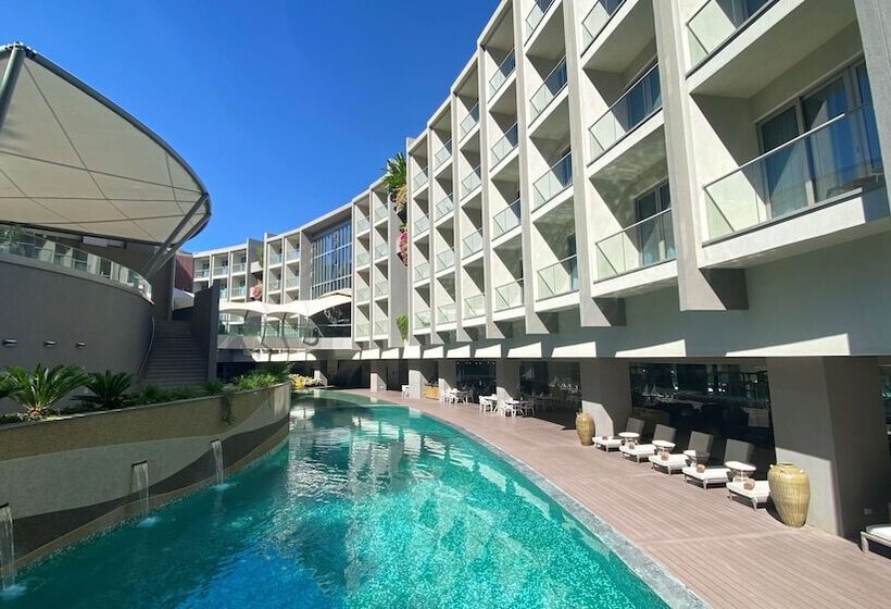 Radisson Blu Hotel & Residence Nairobi Arboretum