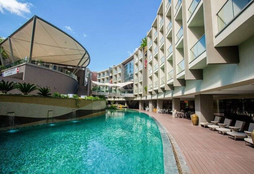 Radisson Blu Hotel & Residence Nairobi Arboretum