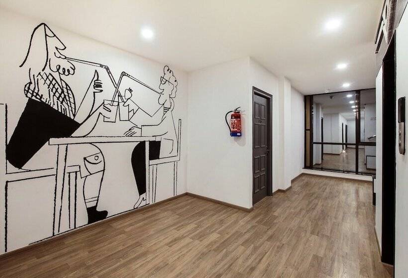 Royal Palms Hotel By Oyo Rooms