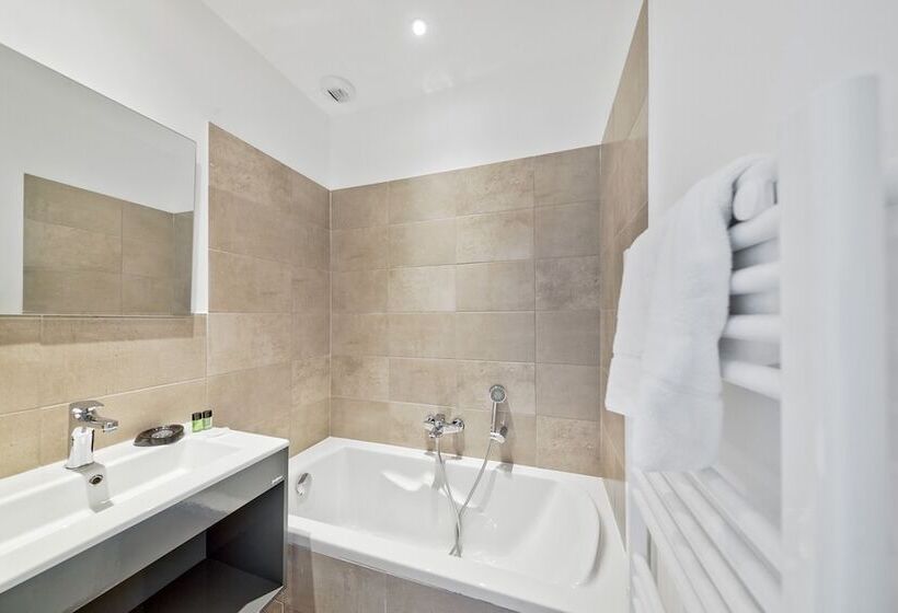 Résidence Pierre & Vacances Premium Les Terrasses D Arsella