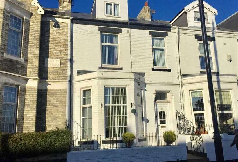 Seaways Holiday Home