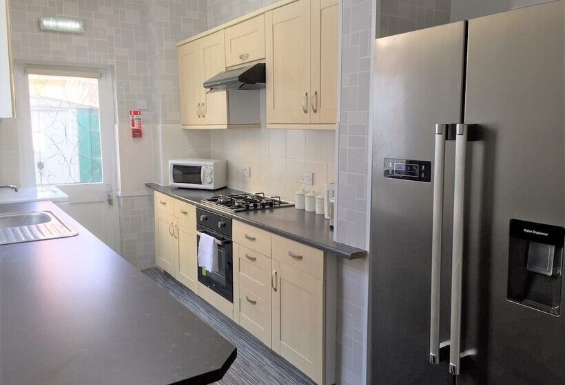 Seaways Holiday Home