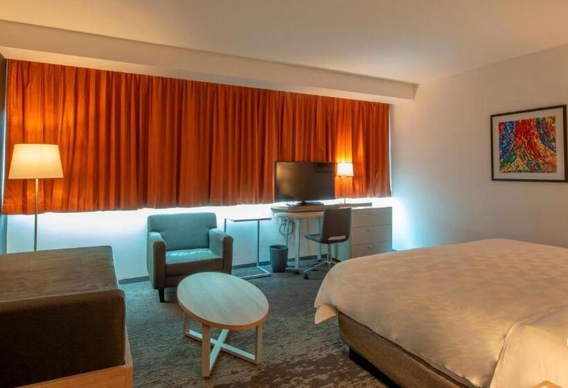 ホテル Holiday Inn & Suites   Merida La Isla, An Ihg