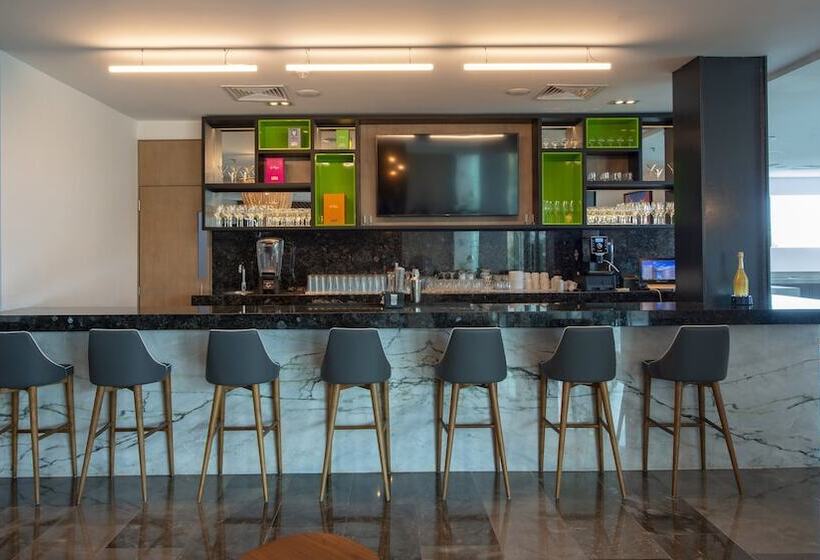 酒店 Holiday Inn & Suites Merida La Isla, An Ihg