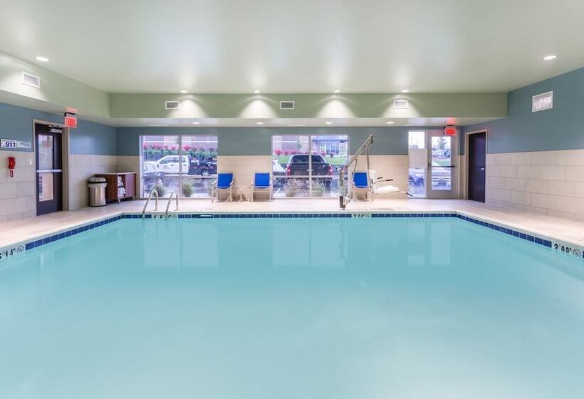 ホテル Holiday Inn Express & Suites Florence Cincinnati Airport, An Ihg