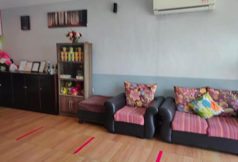 هتل Star Inn
