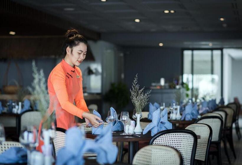 هتل Sunset Beach Resort And Spa