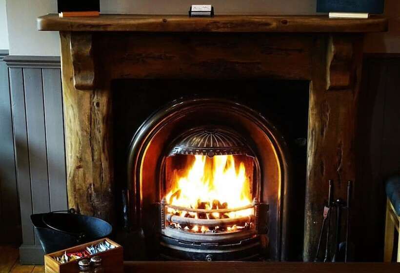 فندق The Chlachain Inn