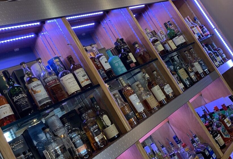 فندق The Chlachain Inn