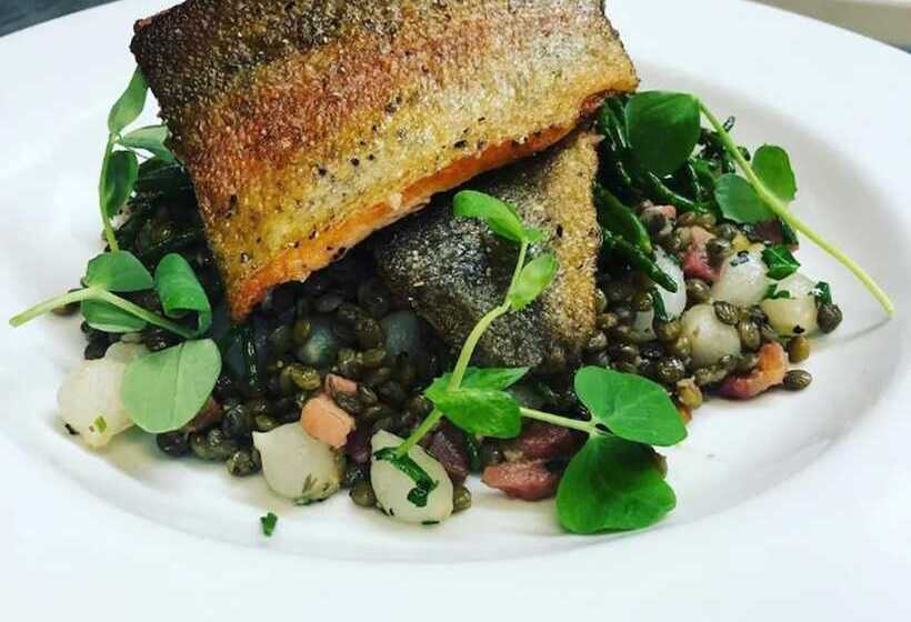 فندق The Chlachain Inn