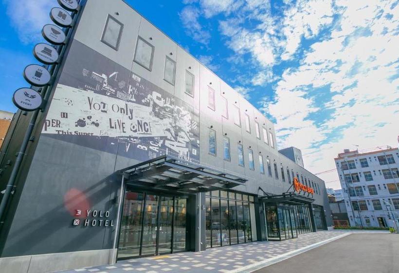 Отель Yolo  Museum