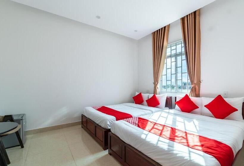 Le House Hotel And Studio