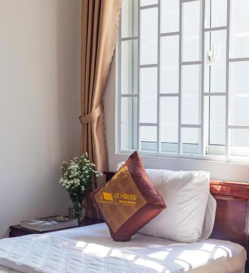 Le House Hotel And Studio