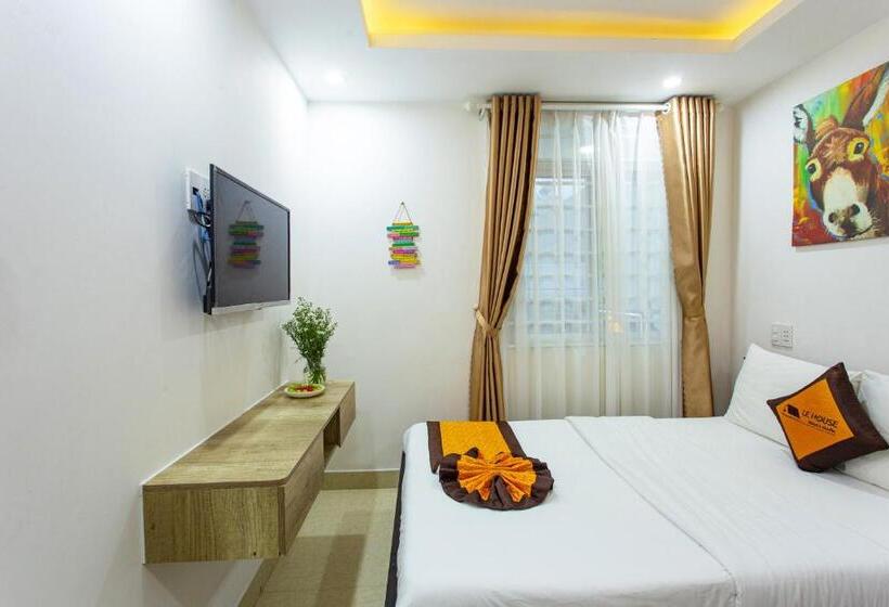 Le House Hotel And Studio