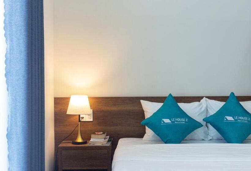 Le House Hotel And Studio