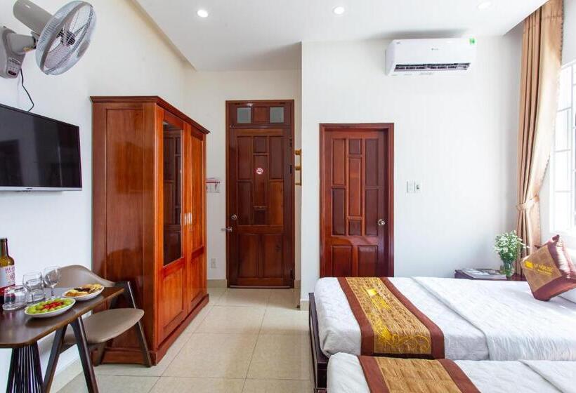 Le House Hotel And Studio