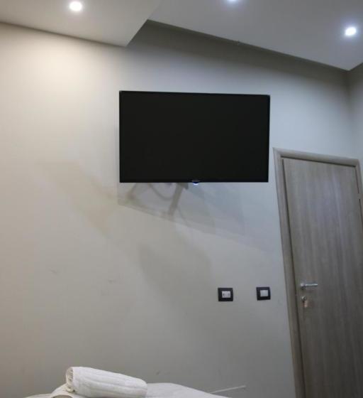 בית מלון כפרי Eden