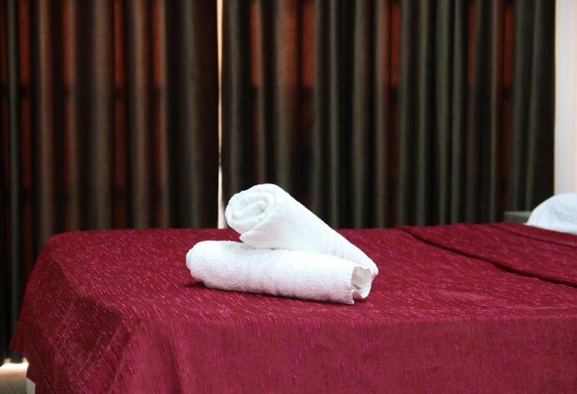 בית מלון כפרי Eden