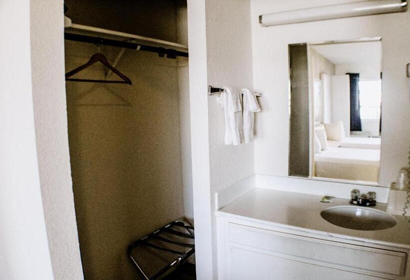 מוטל Devonshire Inn