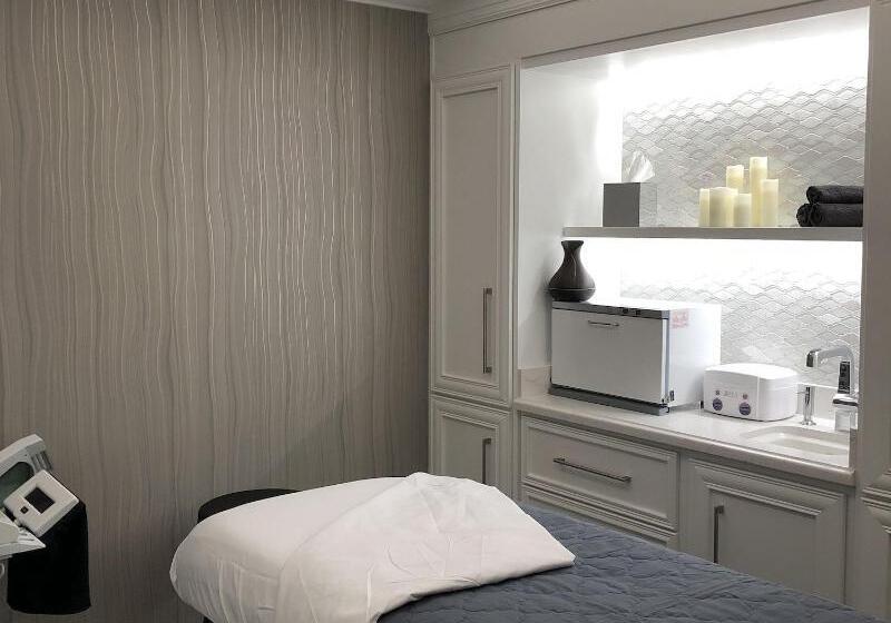 Don Laughlin S Riverside Resort & Casino