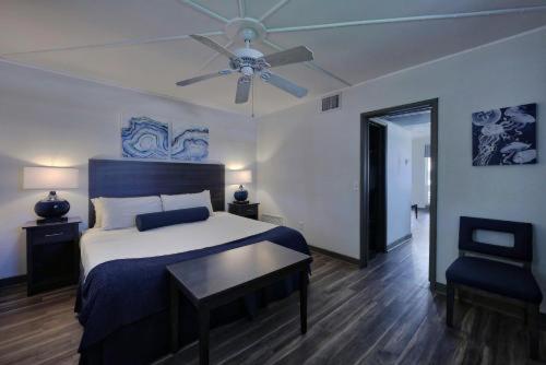 Dover House Resort