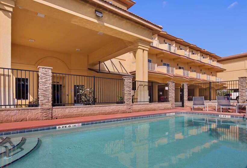 فندق Best Western Oceanfront