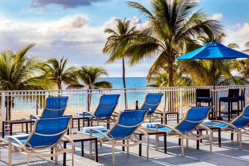 ホテル Courtyard by Marriott Fort Lauderdale Beach