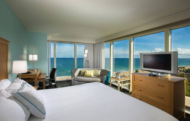 ホテル Courtyard by Marriott Fort Lauderdale Beach