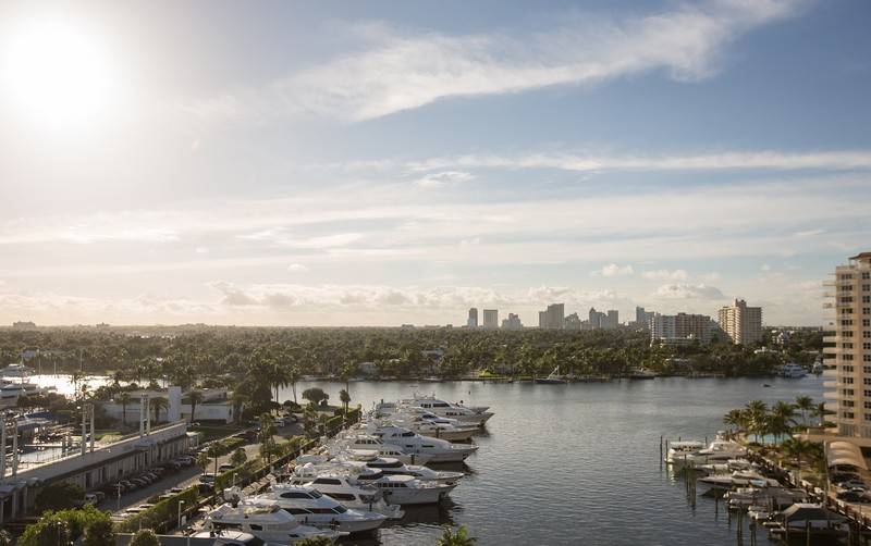 ホテル Courtyard by Marriott Fort Lauderdale Beach