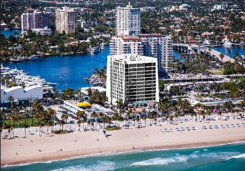 ホテル Courtyard by Marriott Fort Lauderdale Beach