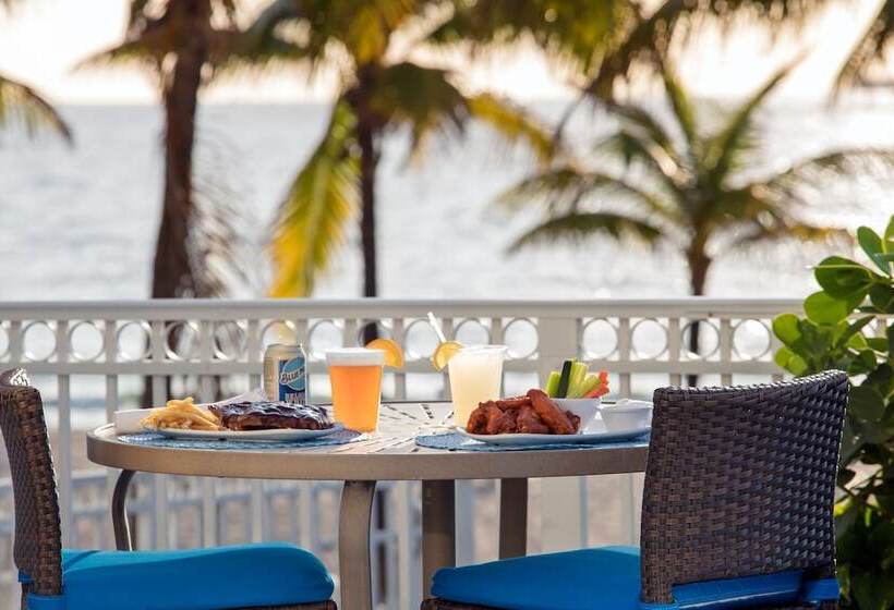 ホテル Courtyard by Marriott Fort Lauderdale Beach