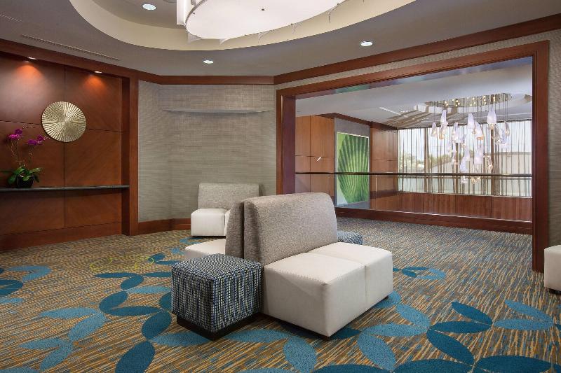 هتل Courtyard by Marriott Fort Lauderdale Beach