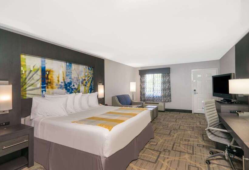 호텔 Days Inn By Wyndham Asheville Downtown North