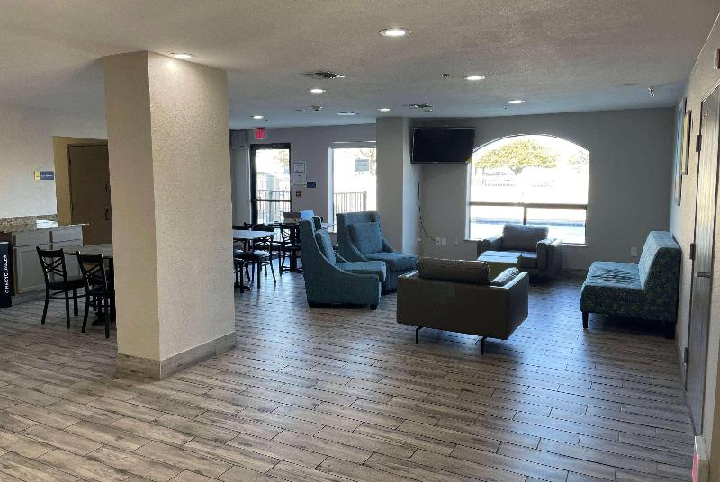 호텔 Days Inn By Wyndham Dallas Garland West