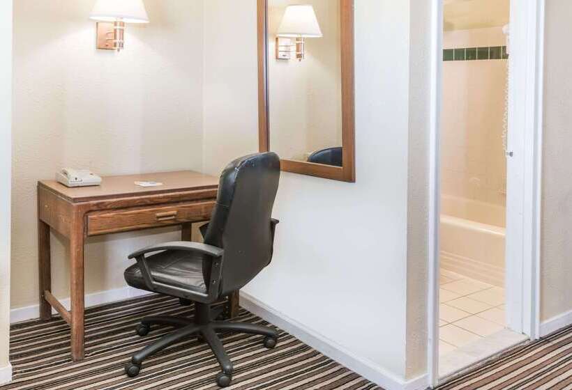 酒店 Days Inn By Wyndham Henrietta/rochester Area