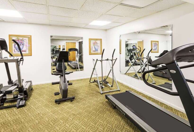 酒店 Days Inn By Wyndham Henrietta/rochester Area