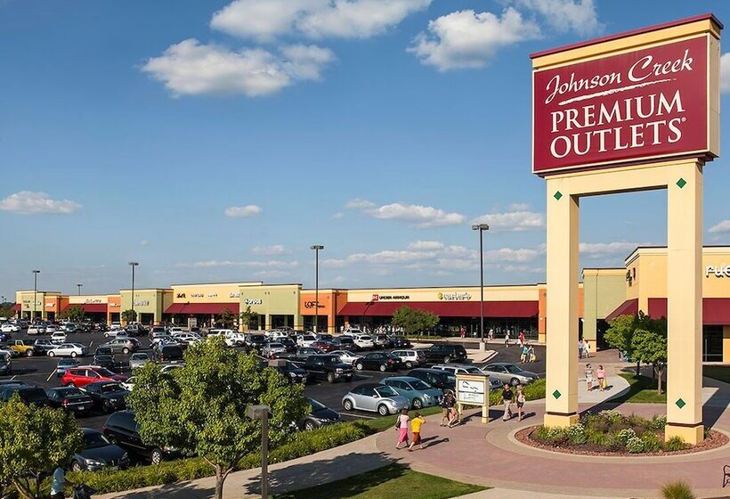 فندق Days Inn By Wyndham Johnson Creek