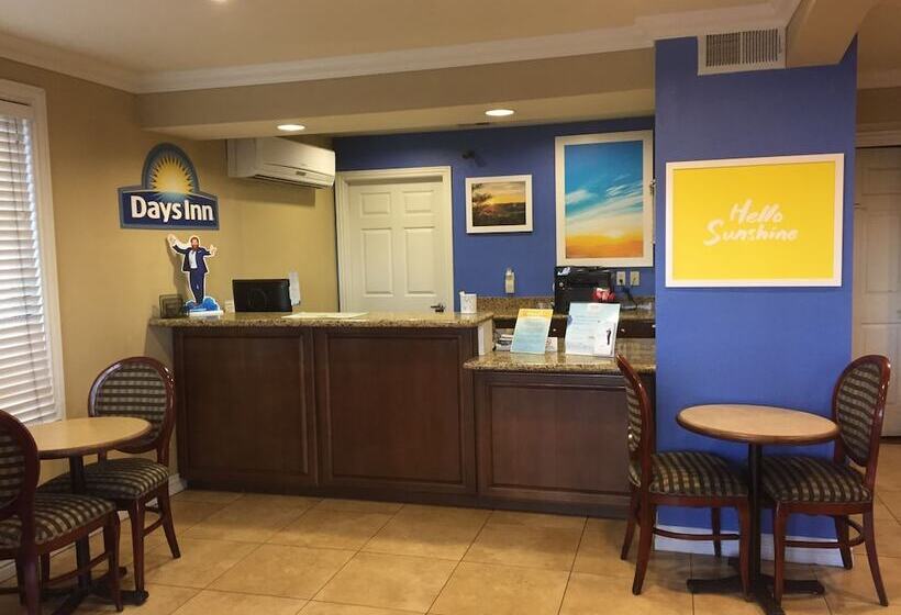 فندق Days Inn By Wyndham Kingman East