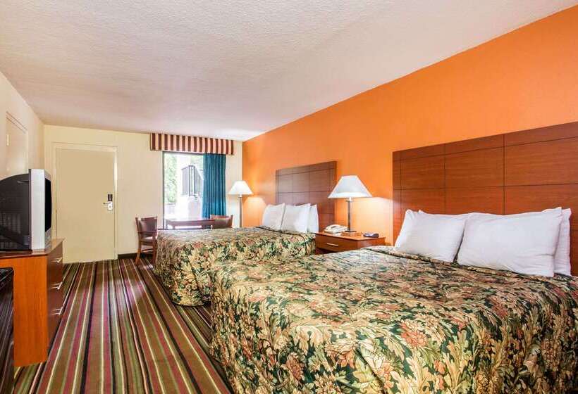 فندق Days Inn By Wyndham Lake City I10
