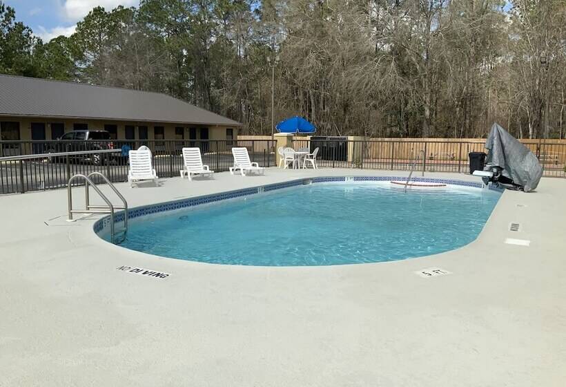 فندق Days Inn By Wyndham Lake City I10