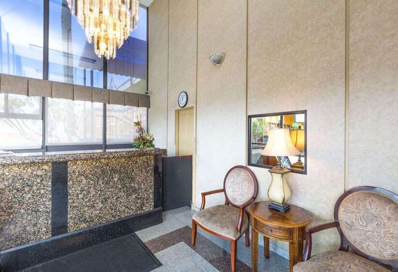 ホテル Days Inn By Wyndham Los Angeles Lax/venicebch/marina Delray